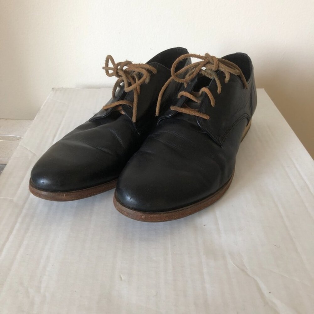 Gravity Pope Macee Derby Shoe